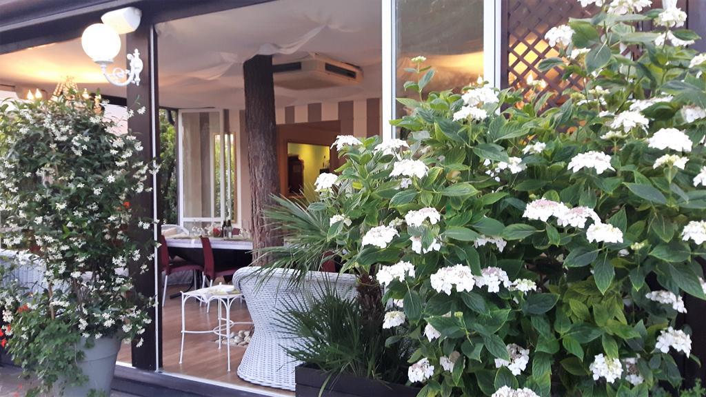 Hotel Helvetia Milano Marittima Luaran gambar
