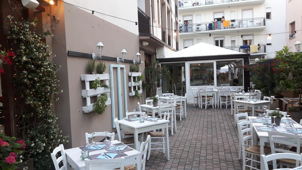 Hotel Helvetia Milano Marittima Luaran gambar