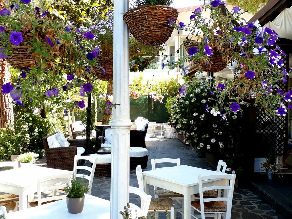 Hotel Helvetia Milano Marittima Luaran gambar