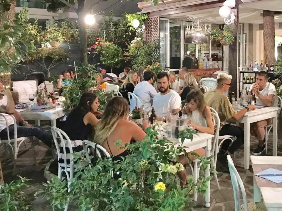 Hotel Helvetia Milano Marittima Luaran gambar